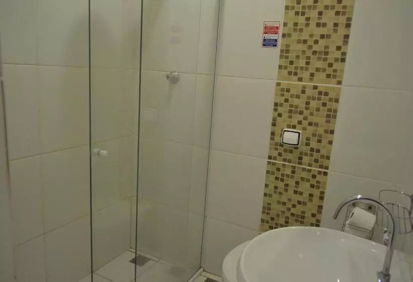 Unibarão Hotel  Próximo As Universidades Unicamp Puc Hospitais  Bancos Restaurantes Praça Capital  S