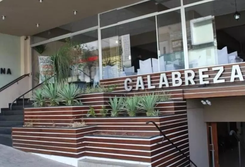 Calabreza Hotel E Restaurante By Up