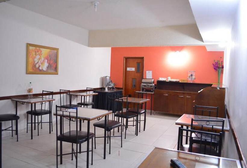 Calabreza Hotel E Restaurante   By Up