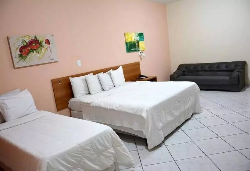 Calabreza Hotel E Restaurante By Up