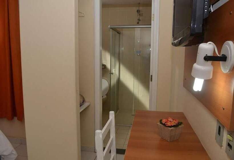 Calabreza Hotel E Restaurante   By Up