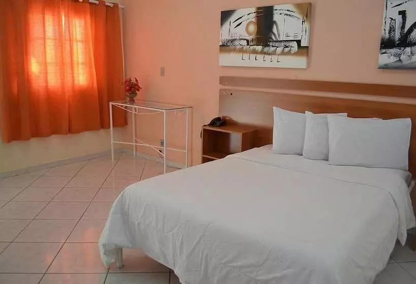 Calabreza Hotel E Restaurante By Up