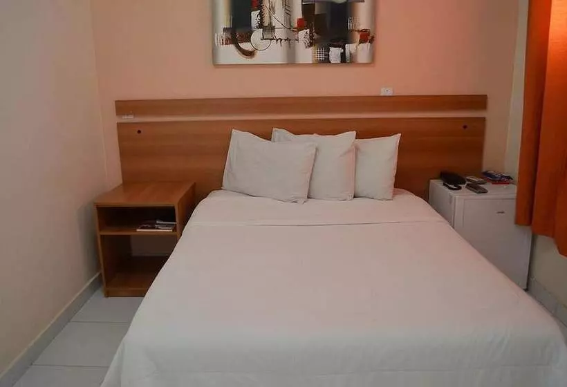 Calabreza Hotel E Restaurante By Up