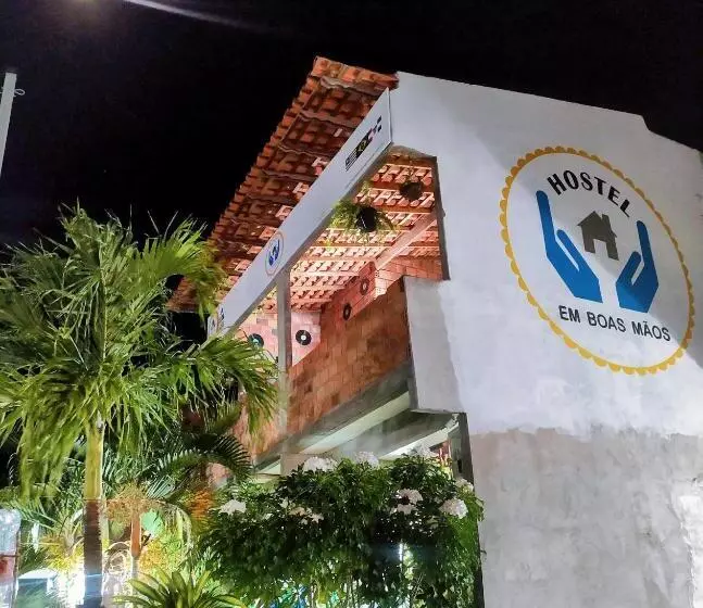 Hostel Em Boas Mãos