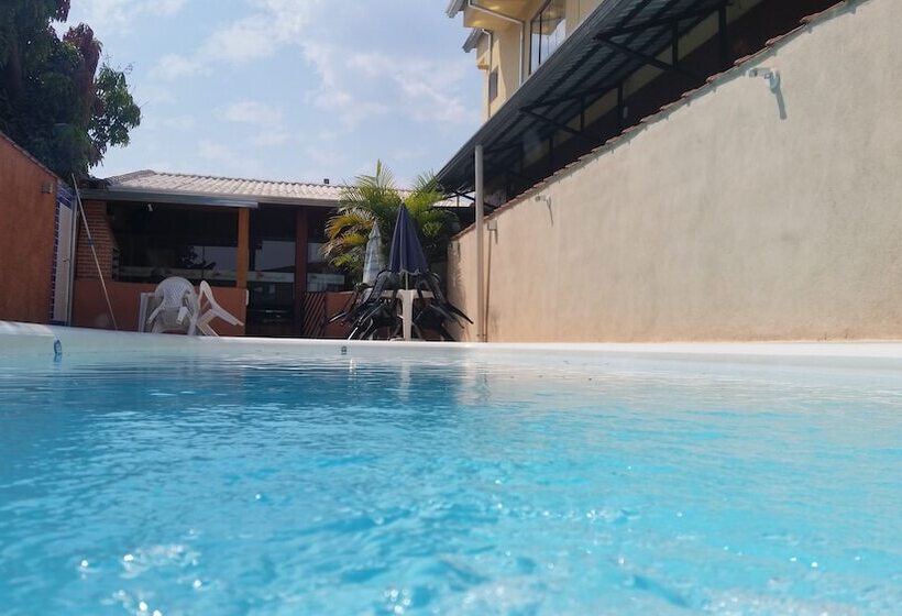 Отель Buriti Itupeva