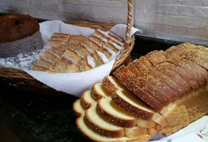 Отель Buriti Itupeva