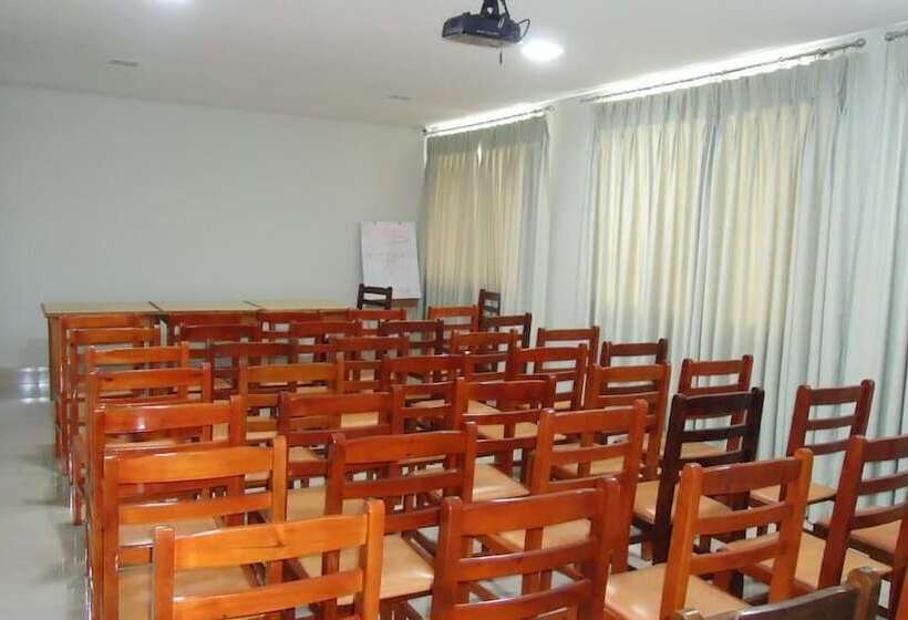 هتل Ilhabela Park