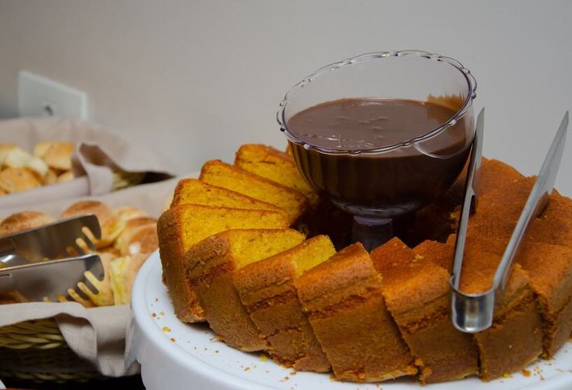 هتل Ilhabela Park