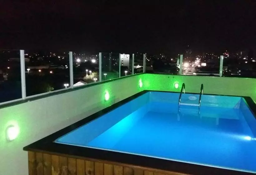 هتل Joinvillense