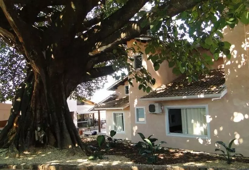 ホテル Pousada Parador Da Figueira