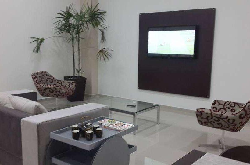 酒店 Premium Palace