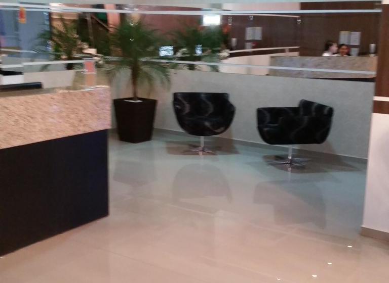 酒店 Premium Palace