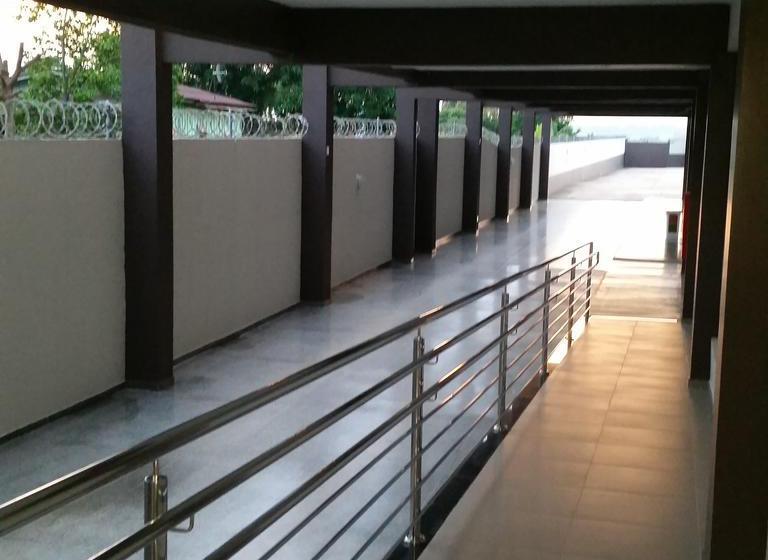 酒店 Premium Palace