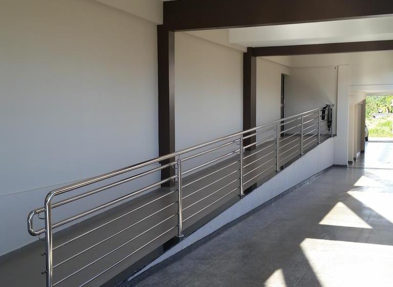 酒店 Premium Palace