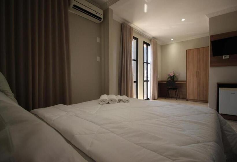 فندق Regina Muriae