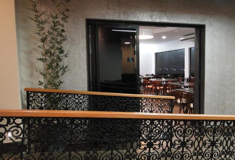 هتل Vitória Régia