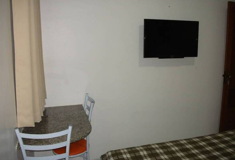 Lax Hotel Acesso Através De Escadas