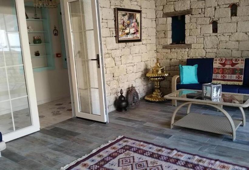 住宿加早餐 Cassiopeia Hotel Alacati