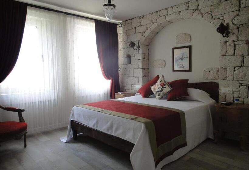 住宿加早餐 Cassiopeia Hotel Alacati