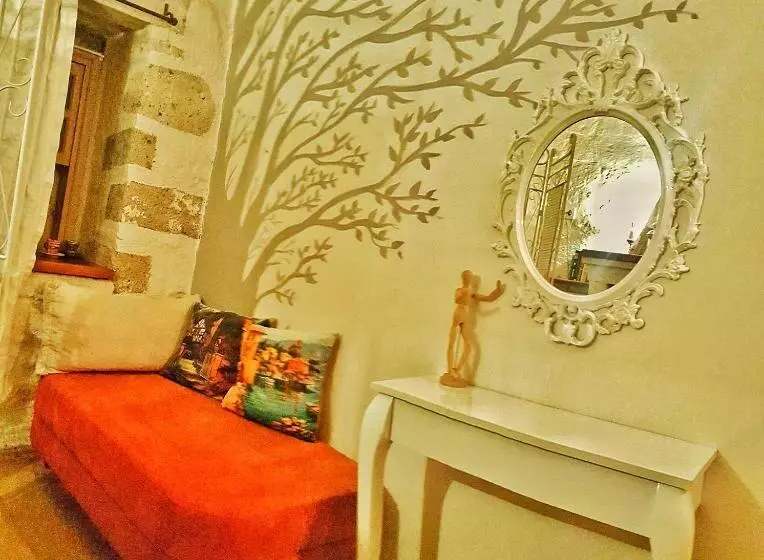 Aamiaismajoitus (B&B) Lilyum Alaçatı Taş Ev