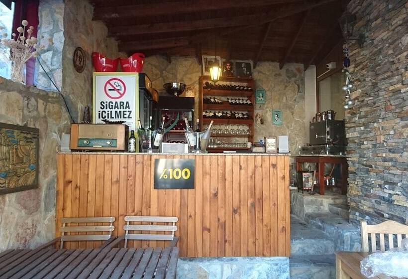 تختخواب و صبحانه şirince Klaseas Hotel&restaurant