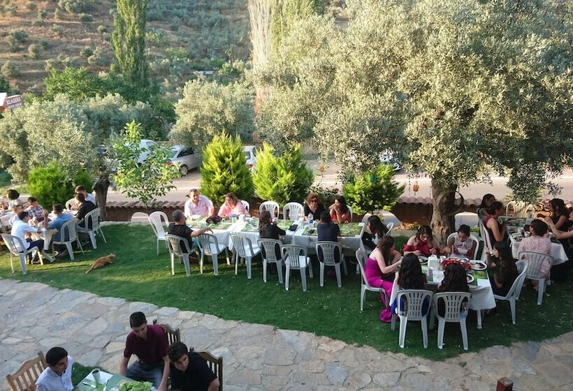 تختخواب و صبحانه şirince Klaseas Hotel&restaurant