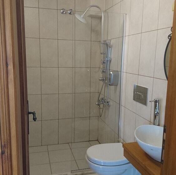 تختخواب و صبحانه şirince Klaseas Hotel&restaurant