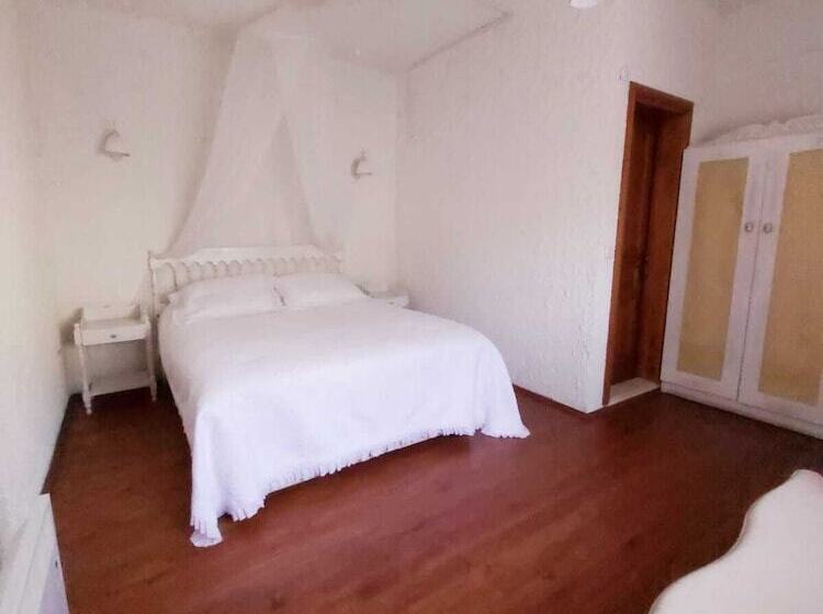 تختخواب و صبحانه şirince Klaseas Hotel&restaurant