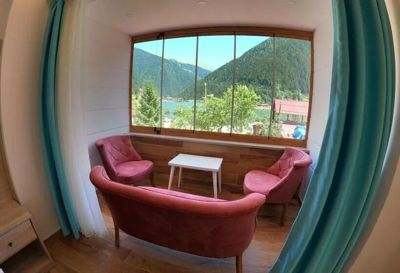 Danis Motel