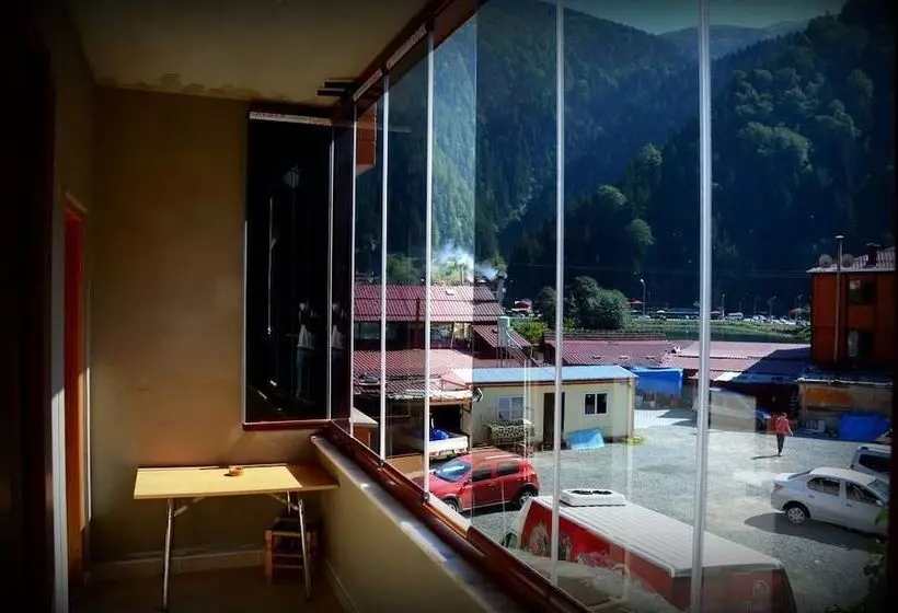 Danis Motel