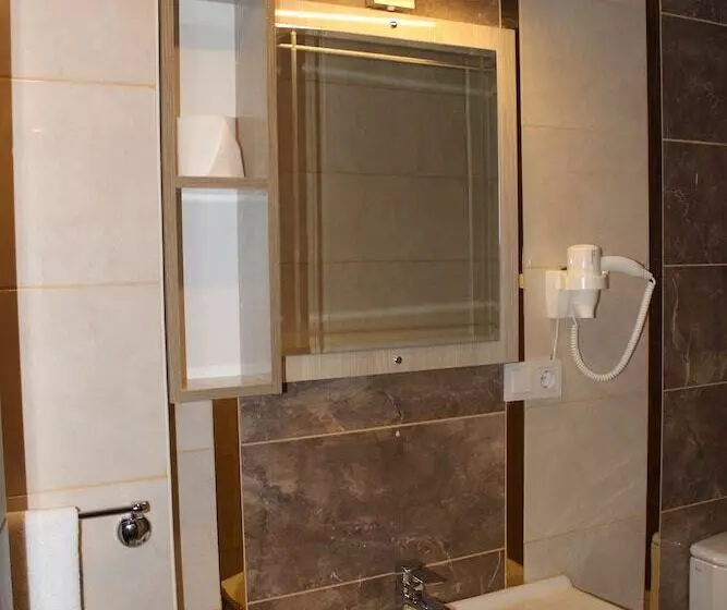 هتل Azd House