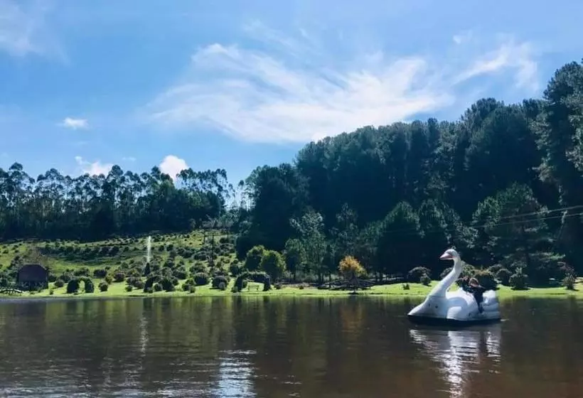 ホテル Fazenda Floresta Negra