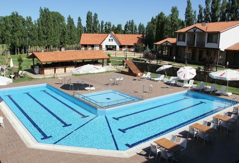 هتل Golkoy Yasam Resort