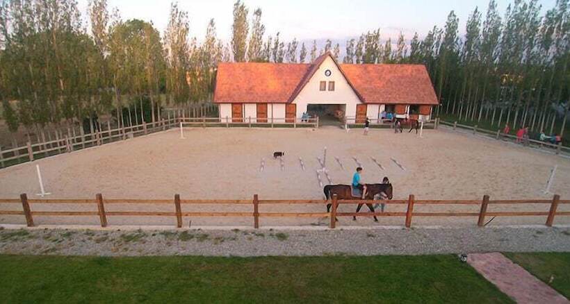 هتل Golkoy Yasam Resort