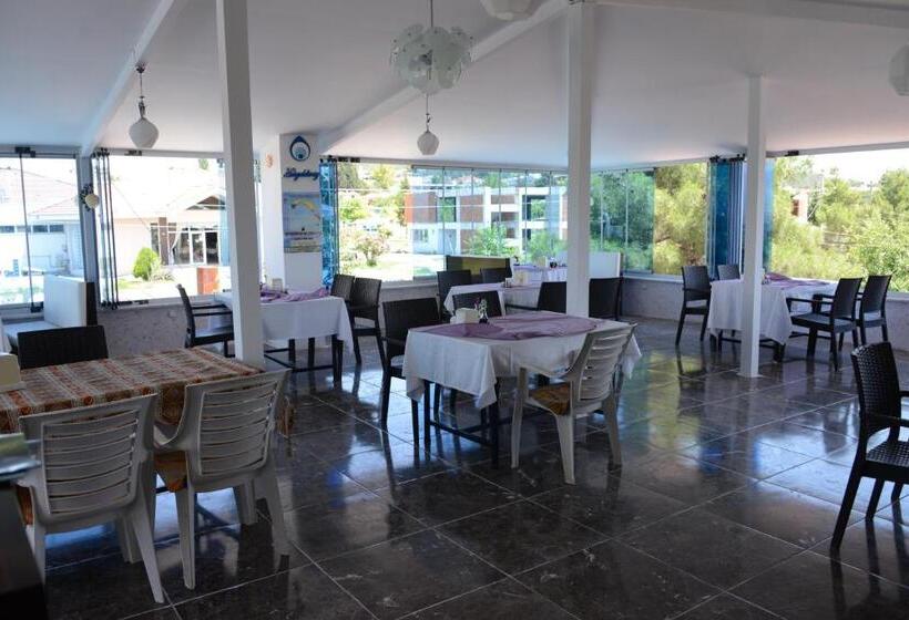 בית מלון כפרי Goreme Sakura