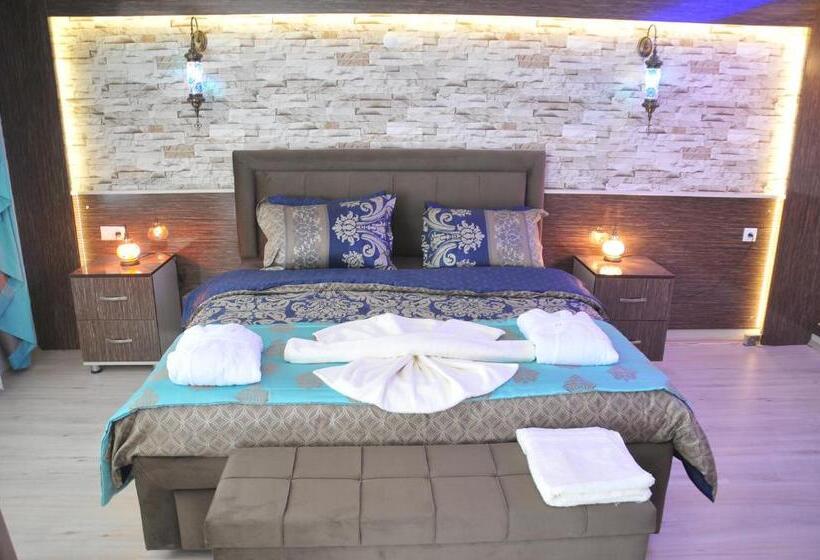 בית מלון כפרי Goreme Sakura