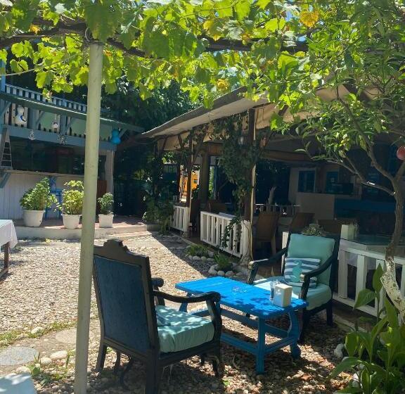 هتل Mila Pansiyon