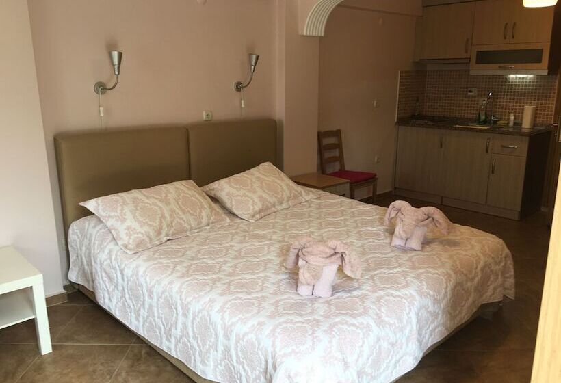 בית מלון כפרי Natureland Efes Pension