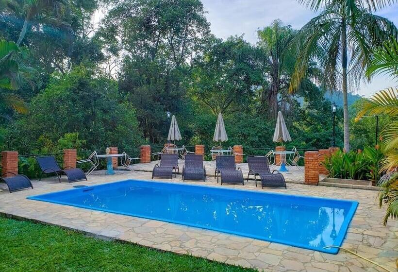 호텔 Pousada Mirante Do Penedo