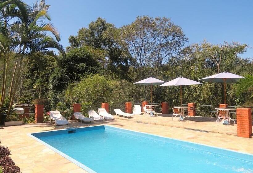 호텔 Pousada Mirante Do Penedo