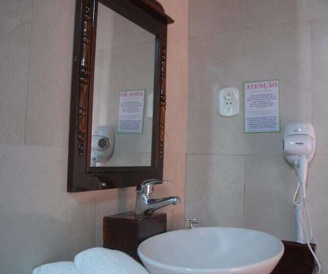 호텔 Pousada Mirante Do Penedo