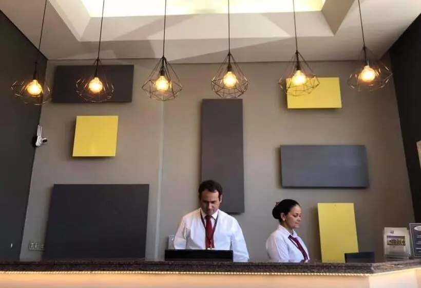 ホテル Princetel Palace