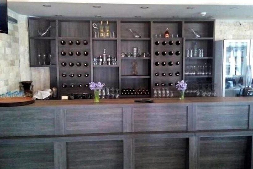 Отель Rey Manes