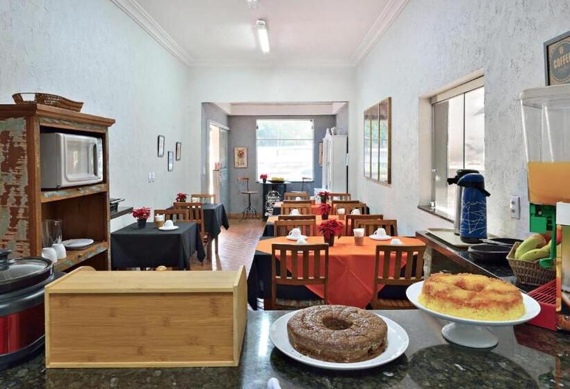 Hotelli Ribeirão Plaza