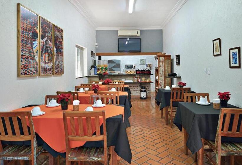 Hotelli Ribeirão Plaza