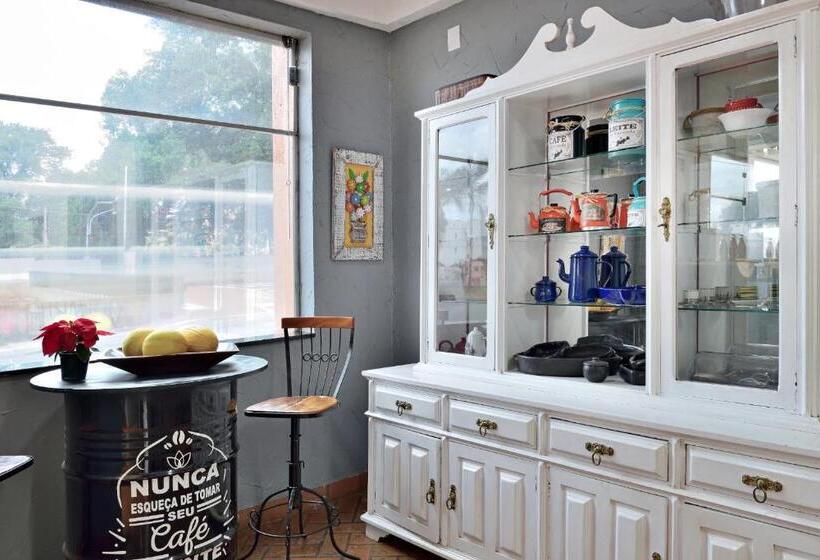 Hotelli Ribeirão Plaza