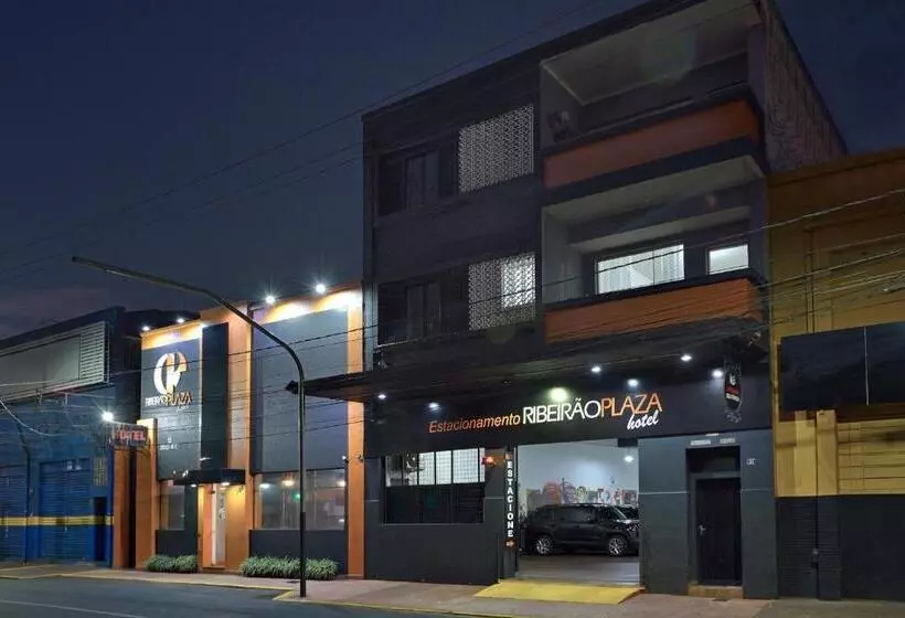 ホテル Ribeirão Plaza