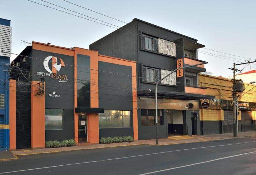 Hotelli Ribeirão Plaza