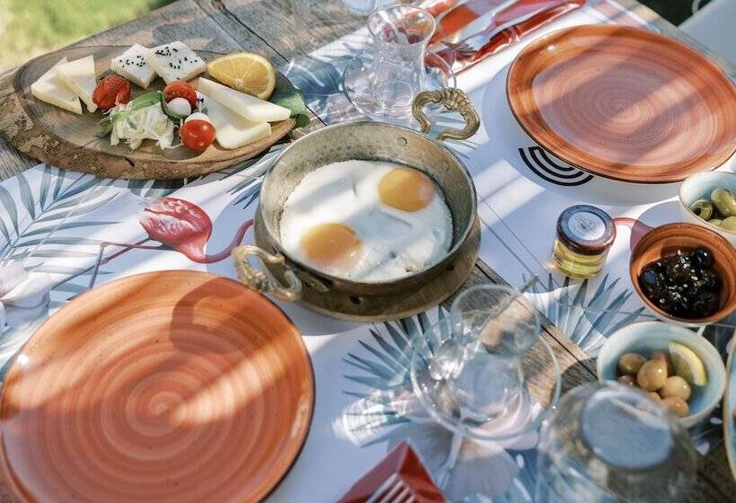 Отель Signature Alacati