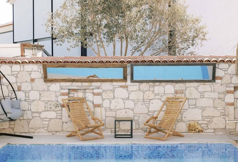 Отель Signature Alacati